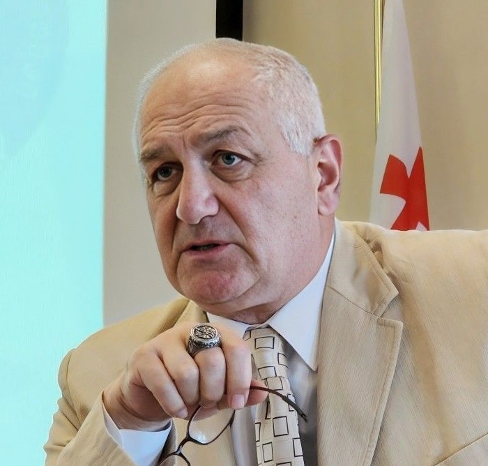 ანტონიო გრამში:  ხელისუფლების ჰეგემონია, ანუ მმართველობა ფორმალურად და არაფორმალურად